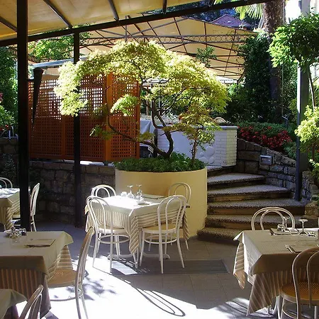 Giardino Черноббио